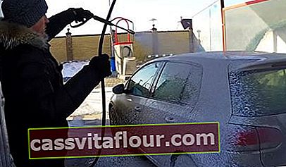 Как да измиете колата си през зимата