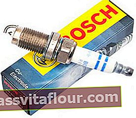 Запалителни свещи Bosch 0242235663