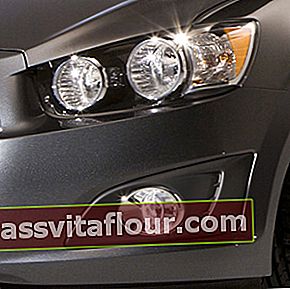Byte av glödlampor i Chevrolet Aveo T300