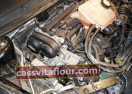 Резервоар за охлаждаща течност Ford Focus 2